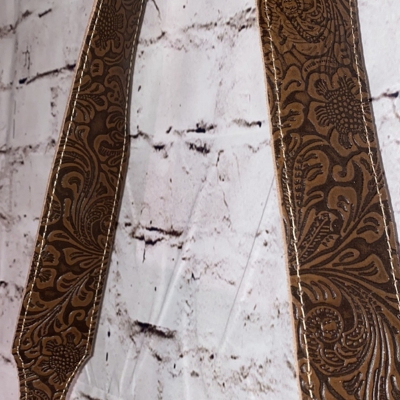 MYRA WESTERN OVER THE SHOULDER CROSSBODY BAG - Picture 5 of 9